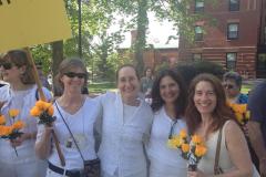 941731_562823163740704_1068421055_n