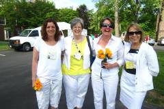 943684_10151602543095155_1197907621_n